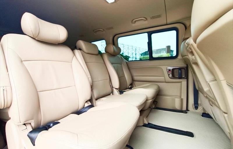 ขายรถตู้มือสอง hyundai h-1 รถปี2019 รหัส 73731 รูปที่9