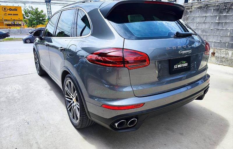 ขายรถอเนกประสงค์มือสอง porsche cayenne รถปี2015 รหัส 73734 รูปที่2