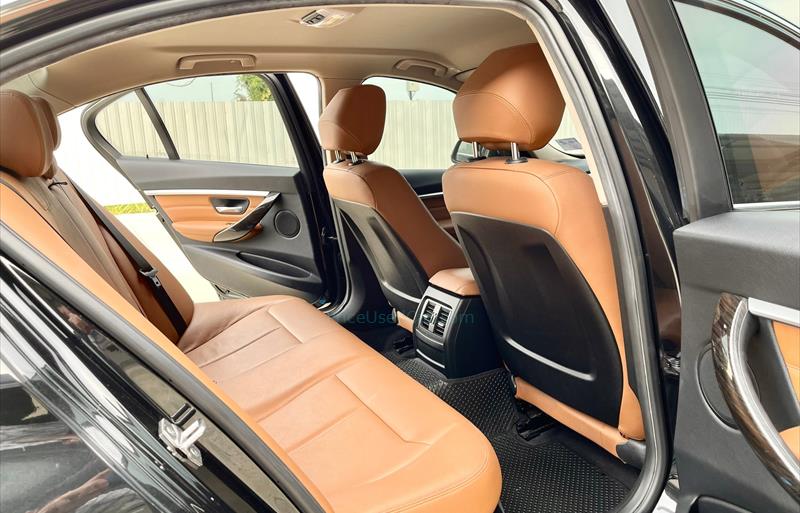ขายรถเก๋งมือสอง-bmw-บีเอ็มดับบลิว-320d-สามสองศูนย์ดี-รถปี2017-รหัส73756-1939132a.jpg ขายรถเก๋งมือสอง-bmw-บีเอ็มดับบลิว-320d-สามสองศูนย์ดี-รถปี2017-รหัส73756-1939132a.jpg