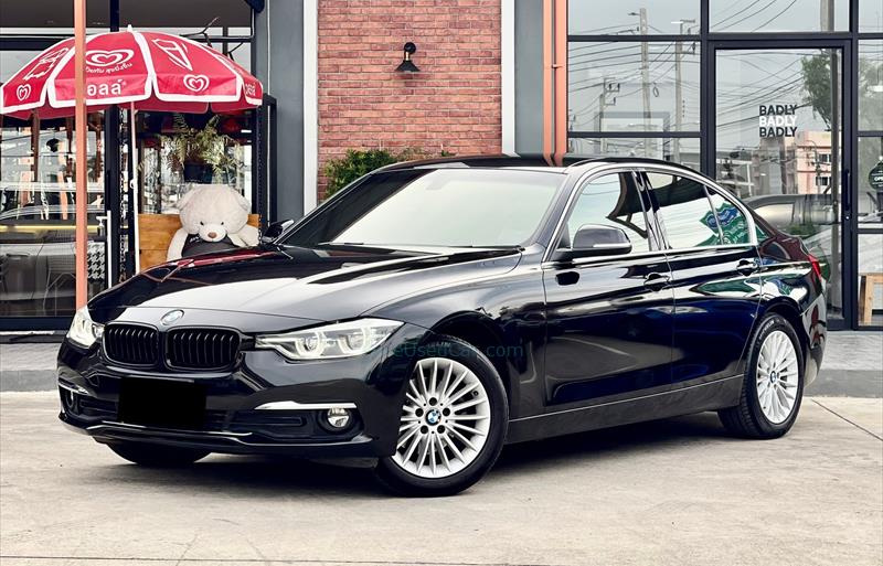 รถเก๋งมือสอง BMW 320d รถปี 2017