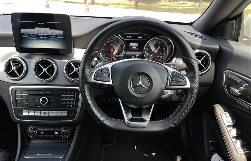 ขายรถเก๋งมือสอง-mercedes-benz-เมอร์เซเดสเบนซ์-cla250-amg-ซีแอลเอสองห้าศูนย์-เอเอ็มจี-รถปี2017-รหัส73759-8d0e848f.jpg ขายรถเก๋งมือสอง-mercedes-benz-เมอร์เซเดสเบนซ์-cla250-amg-ซีแอลเอสองห้าศูนย์-เอเอ็มจี-รถปี2017-รหัส73759-8d0e848f.jpg
