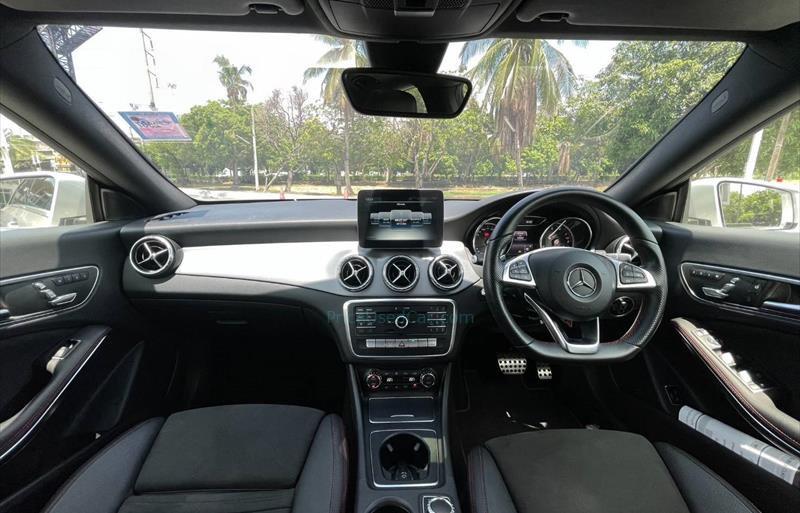 ขายรถเก๋งมือสอง-mercedes-benz-เมอร์เซเดสเบนซ์-cla250-amg-ซีแอลเอสองห้าศูนย์-เอเอ็มจี-รถปี2017-รหัส73759-ccd01b98.jpg ขายรถเก๋งมือสอง-mercedes-benz-เมอร์เซเดสเบนซ์-cla250-amg-ซีแอลเอสองห้าศูนย์-เอเอ็มจี-รถปี2017-รหัส73759-ccd01b98.jpg