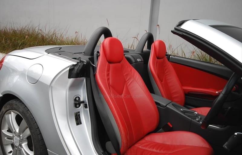 ขายรถเก๋งมือสอง-mercedes-benz-เมอร์เซเดสเบนซ์-slk200-รถปี2009-รหัส73792-be8cae02.jpg ขายรถเก๋งมือสอง-mercedes-benz-เมอร์เซเดสเบนซ์-slk200-รถปี2009-รหัส73792-be8cae02.jpg