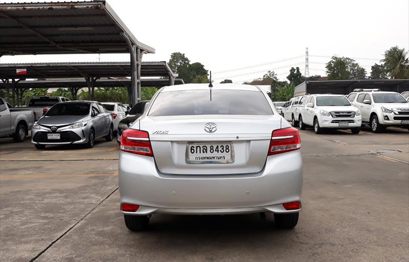 ขายรถเก๋งมือสอง toyota vios รถปี2017 รหัส 73833 รูปที่4