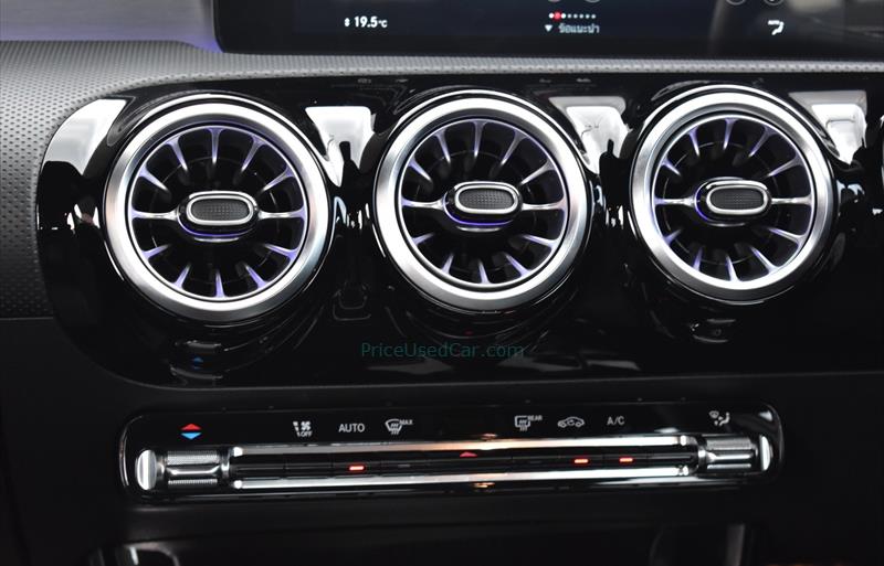 ขายรถเก๋งมือสอง-mercedes-benz-เมอร์เซเดสเบนซ์-a200-รถปี2021-รหัส73834-6b21cc5b.jpg ขายรถเก๋งมือสอง-mercedes-benz-เมอร์เซเดสเบนซ์-a200-รถปี2021-รหัส73834-6b21cc5b.jpg