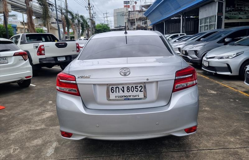 ขายรถเก๋งมือสอง-toyota-โตโยต้า-vios-วีออส-รถปี2017-รหัส73837-7764271c.jpg ขายรถเก๋งมือสอง-toyota-โตโยต้า-vios-วีออส-รถปี2017-รหัส73837-7764271c.jpg