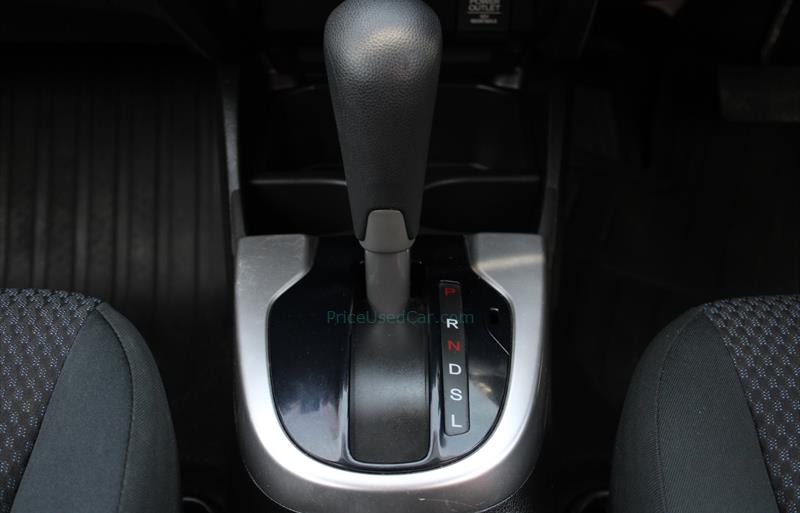 ขายรถเก๋งมือสอง-honda-ฮอนด้า-jazz-แจ๊ส-รถปี2020-รหัส73857-8bd1985c.jpg ขายรถเก๋งมือสอง-honda-ฮอนด้า-jazz-แจ๊ส-รถปี2020-รหัส73857-8bd1985c.jpg