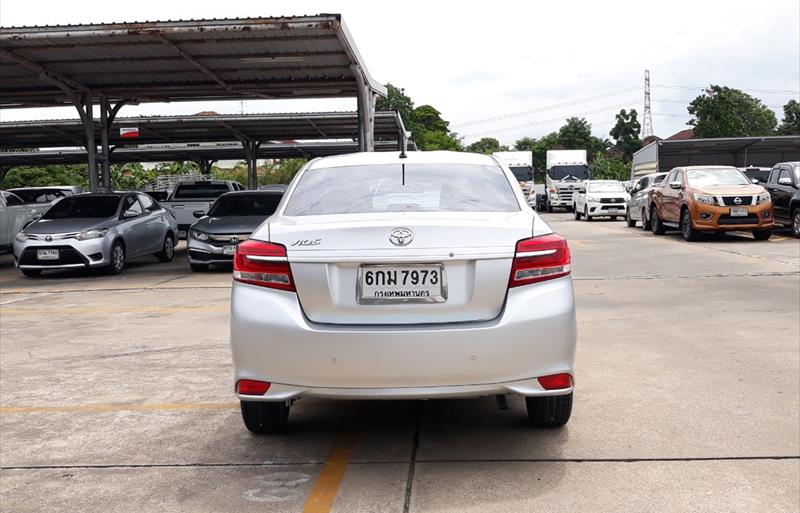 ขายรถเก๋งมือสอง toyota vios รถปี2017 รหัส 73859 รูปที่4