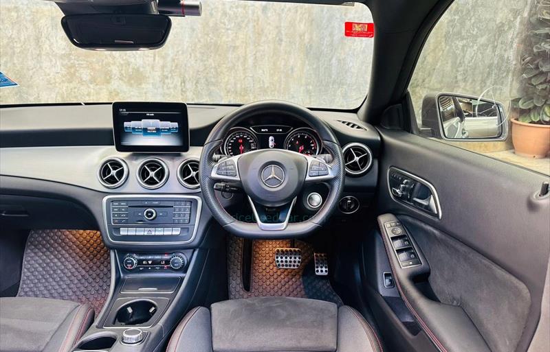 ขายรถเก๋งมือสอง-mercedes-benz-เมอร์เซเดสเบนซ์-cla250-amg-ซีแอลเอสองห้าศูนย์-เอเอ็มจี-รถปี2017-รหัส73861-a5bbc038.jpg ขายรถเก๋งมือสอง-mercedes-benz-เมอร์เซเดสเบนซ์-cla250-amg-ซีแอลเอสองห้าศูนย์-เอเอ็มจี-รถปี2017-รหัส73861-a5bbc038.jpg