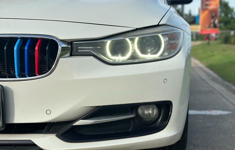 ขายรถเก๋งมือสอง-bmw-บีเอ็มดับบลิว-320d-สามสองศูนย์ดี-รถปี2013-รหัส73865-21b5a522.jpg ขายรถเก๋งมือสอง-bmw-บีเอ็มดับบลิว-320d-สามสองศูนย์ดี-รถปี2013-รหัส73865-21b5a522.jpg