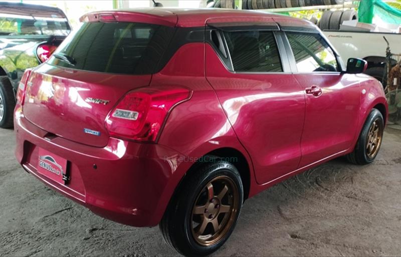 ขายรถเก๋งมือสอง-suzuki-ซูซูกิ-swift-สวิฟ-รถปี2022-รหัส73876-3b7cbba8.jpg ขายรถเก๋งมือสอง-suzuki-ซูซูกิ-swift-สวิฟ-รถปี2022-รหัส73876-3b7cbba8.jpg