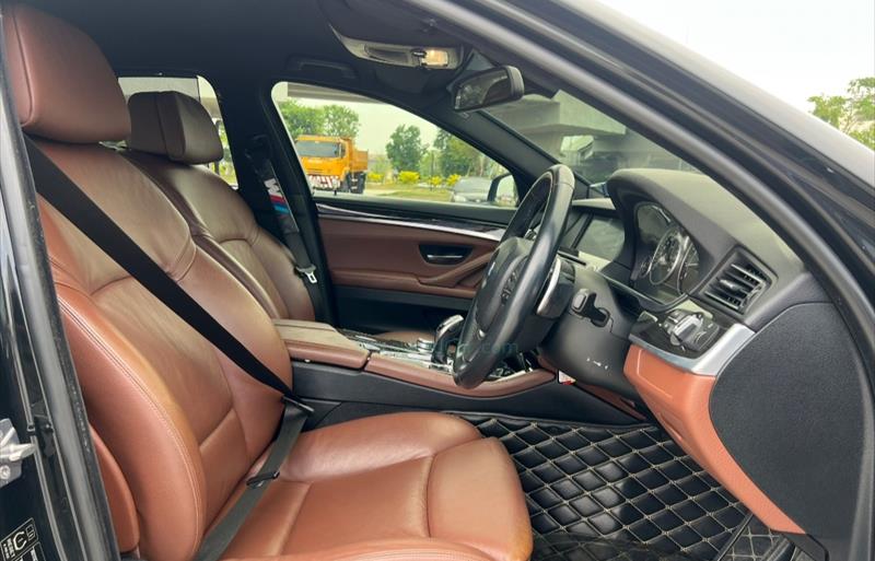 ขายรถเก๋งมือสอง-bmw-บีเอ็มดับบลิว-523i-รถปี2010-รหัส73889-d3ae1c3a.jpg ขายรถเก๋งมือสอง-bmw-บีเอ็มดับบลิว-523i-รถปี2010-รหัส73889-d3ae1c3a.jpg