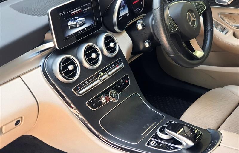 ขายรถเก๋งมือสอง-mercedes-benz-เมอร์เซเดสเบนซ์-c350e-รถปี2017-รหัส73900-cd3f7ad8.jpg ขายรถเก๋งมือสอง-mercedes-benz-เมอร์เซเดสเบนซ์-c350e-รถปี2017-รหัส73900-cd3f7ad8.jpg