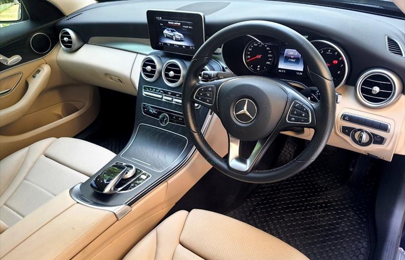ขายรถเก๋งมือสอง-mercedes-benz-เมอร์เซเดสเบนซ์-c350e-รถปี2017-รหัส73900-dfeddf00.jpg ขายรถเก๋งมือสอง-mercedes-benz-เมอร์เซเดสเบนซ์-c350e-รถปี2017-รหัส73900-dfeddf00.jpg