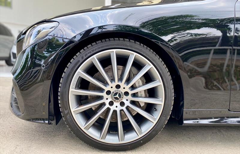 ขายรถเก๋งมือสอง-mercedes-benz-เมอร์เซเดสเบนซ์-e300-อีสามศูนย์ศูนย์-รถปี2017-รหัส73901-22b4d4a2.jpg ขายรถเก๋งมือสอง-mercedes-benz-เมอร์เซเดสเบนซ์-e300-อีสามศูนย์ศูนย์-รถปี2017-รหัส73901-22b4d4a2.jpg