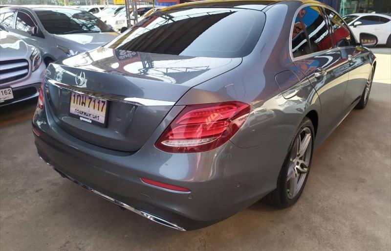 ขายรถเก๋งมือสอง-mercedes-benz-เมอร์เซเดสเบนซ์-e220-รถปี2018-รหัส73909-3f325f68.jpg ขายรถเก๋งมือสอง-mercedes-benz-เมอร์เซเดสเบนซ์-e220-รถปี2018-รหัส73909-3f325f68.jpg
