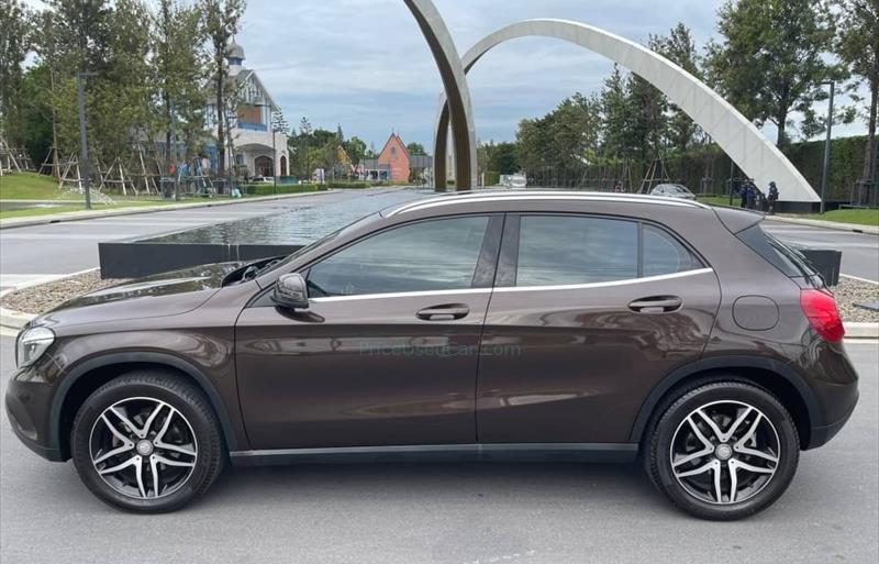 ขายรถ-suv-มือสอง-mercedes-benz-เมอร์เซเดสเบนซ์-gla-200-จีแอลเอ200-รถปี2016-รหัส73910-31b9eefe.jpg ขายรถ-suv-มือสอง-mercedes-benz-เมอร์เซเดสเบนซ์-gla-200-จีแอลเอ200-รถปี2016-รหัส73910-31b9eefe.jpg