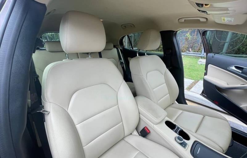 ขายรถ-suv-มือสอง-mercedes-benz-เมอร์เซเดสเบนซ์-gla-200-จีแอลเอ200-รถปี2016-รหัส73910-bdff38bd.jpg ขายรถ-suv-มือสอง-mercedes-benz-เมอร์เซเดสเบนซ์-gla-200-จีแอลเอ200-รถปี2016-รหัส73910-bdff38bd.jpg