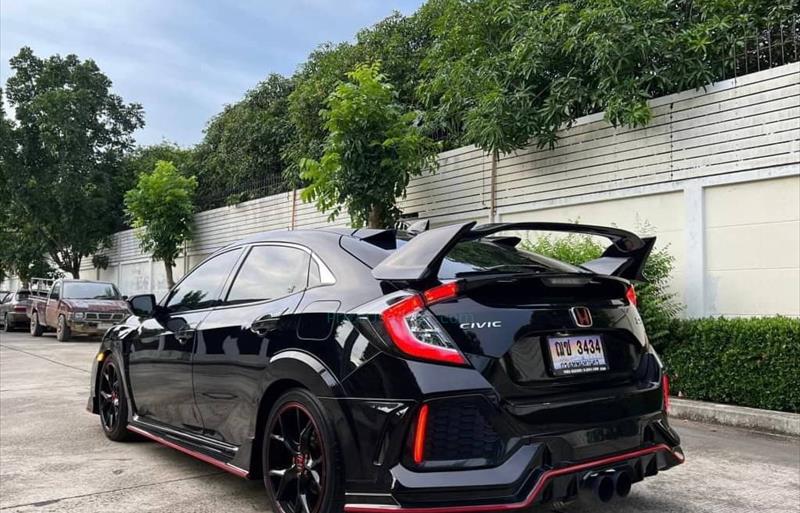 ขายรถเก๋งมือสอง-honda-ฮอนด้า-civic-ซีวิค-รถปี2017-รหัส73913-60d3bca9.jpg ขายรถเก๋งมือสอง-honda-ฮอนด้า-civic-ซีวิค-รถปี2017-รหัส73913-60d3bca9.jpg