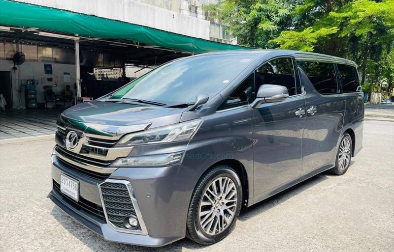 รถตู้มือสอง TOYOTA VELLFIRE รถปี 2015