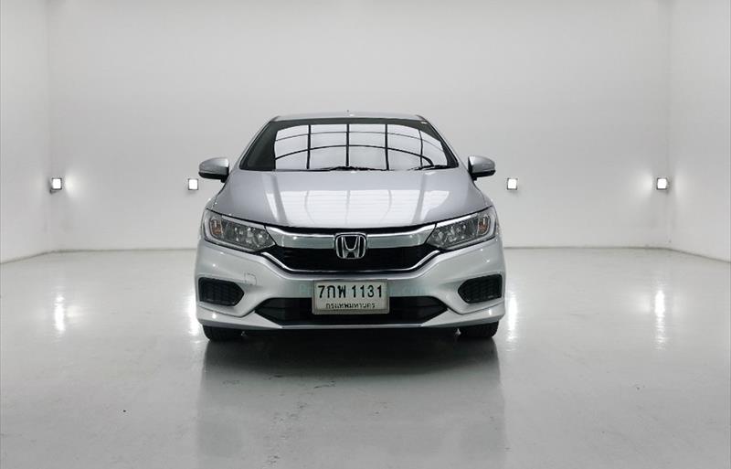 ขายรถเก๋งมือสอง-honda-ฮอนด้า-city-ซิตี้-รถปี2018-รหัส73980-e3c1057e.jpg ขายรถเก๋งมือสอง-honda-ฮอนด้า-city-ซิตี้-รถปี2018-รหัส73980-e3c1057e.jpg