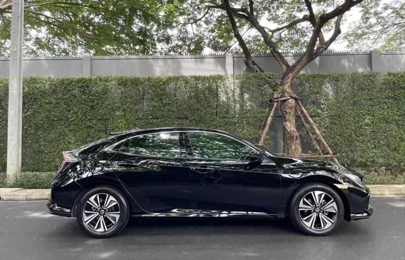 ขายรถเก๋งมือสอง-honda-ฮอนด้า-civic-ซีวิค-รถปี2018-รหัส73999-1a4f356c.jpg ขายรถเก๋งมือสอง-honda-ฮอนด้า-civic-ซีวิค-รถปี2018-รหัส73999-1a4f356c.jpg