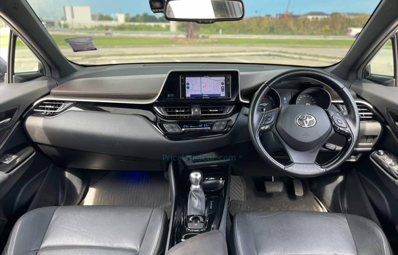 ขายรถเก๋งมือสอง-toyota-โตโยต้า-chr-ซีเอชอาร์-รถปี2018-รหัส74013-eff16d3a.jpg ขายรถเก๋งมือสอง-toyota-โตโยต้า-chr-ซีเอชอาร์-รถปี2018-รหัส74013-eff16d3a.jpg
