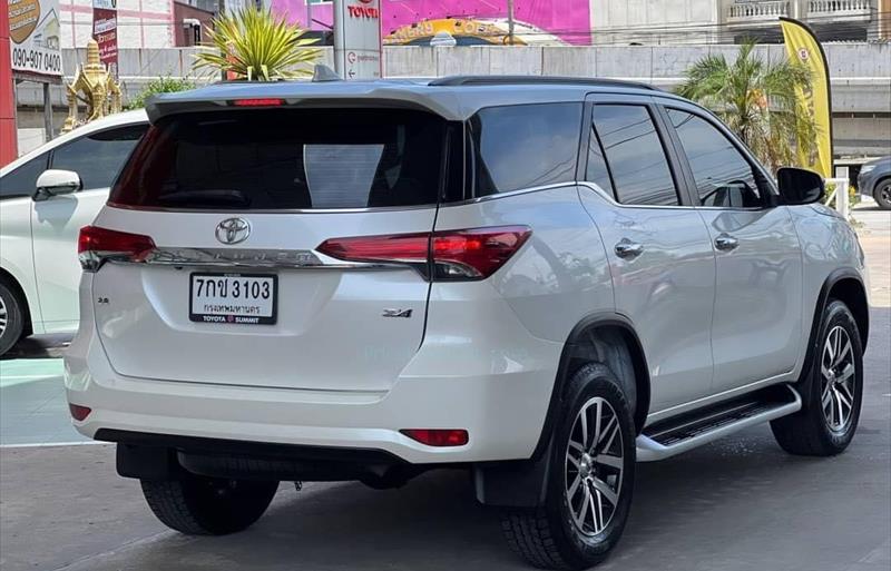 ขายรถ-suv-มือสอง-toyota-โตโยต้า-fortuner-ฟอร์จูนเนอร์-รถปี2017-รหัส74021-38c1a3f6.jpg ขายรถ-suv-มือสอง-toyota-โตโยต้า-fortuner-ฟอร์จูนเนอร์-รถปี2017-รหัส74021-38c1a3f6.jpg