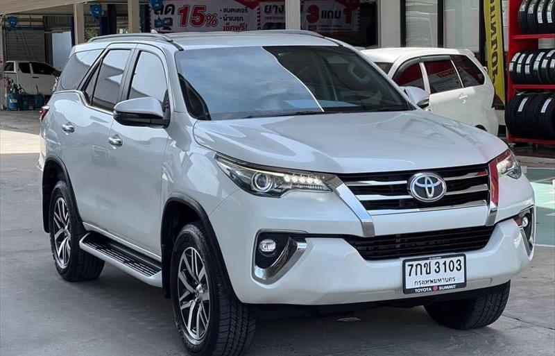 รถอเนกประสงค์มือสอง TOYOTA FORTUNER รถปี 2017