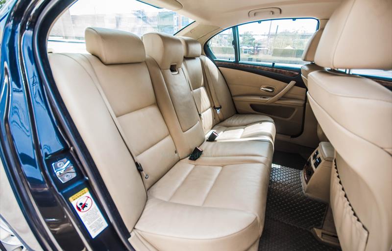 ขายรถเก๋งมือสอง-bmw-บีเอ็มดับบลิว-523i-รถปี2008-รหัส74025-949239c9.jpg ขายรถเก๋งมือสอง-bmw-บีเอ็มดับบลิว-523i-รถปี2008-รหัส74025-949239c9.jpg