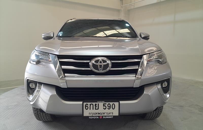 รถ SUV มือสอง  TOYOTA FORTUNER 2.8 V 4WD รถปี2018