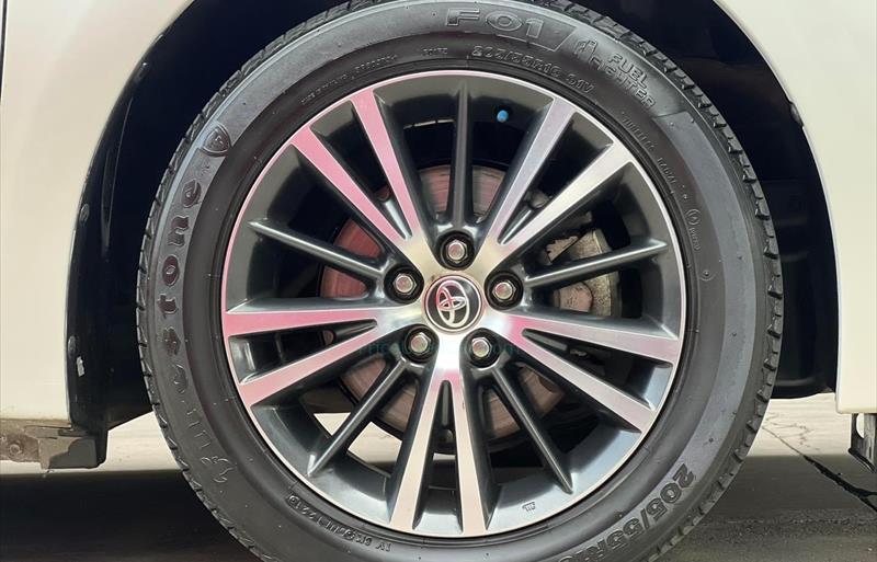 ขายรถเก๋งมือสอง-toyota-โตโยต้า-altis-อัลติส-รถปี2017-รหัส74035-0bcb4b84.jpg ขายรถเก๋งมือสอง-toyota-โตโยต้า-altis-อัลติส-รถปี2017-รหัส74035-0bcb4b84.jpg
