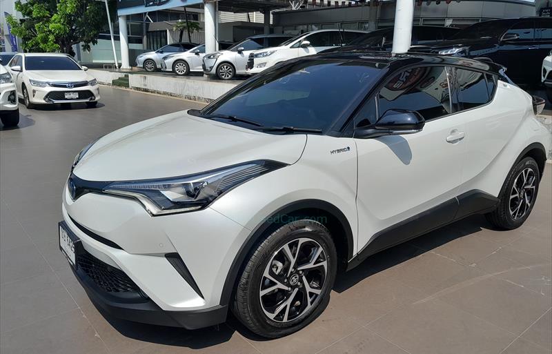 รถเก๋งมือสอง TOYOTA CHR รถปี 2021