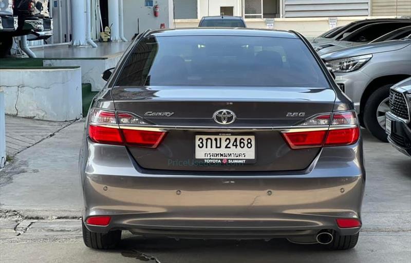 ขายรถเก๋งมือสอง-toyota-โตโยต้า-camry-คัมรี่-รถปี2017-รหัส74055-32cb8733.jpg ขายรถเก๋งมือสอง-toyota-โตโยต้า-camry-คัมรี่-รถปี2017-รหัส74055-32cb8733.jpg