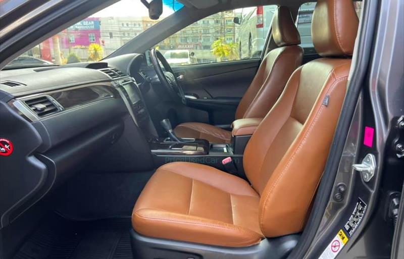 ขายรถเก๋งมือสอง-toyota-โตโยต้า-camry-คัมรี่-รถปี2017-รหัส74055-7fe2f31a.jpg ขายรถเก๋งมือสอง-toyota-โตโยต้า-camry-คัมรี่-รถปี2017-รหัส74055-7fe2f31a.jpg