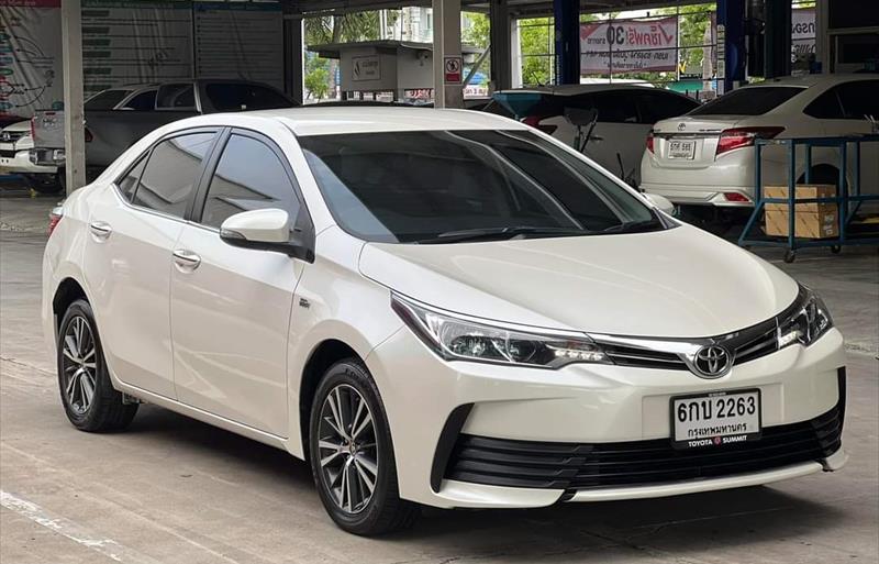 รถเก๋งมือสอง TOYOTA ALTIS รถปี 2017