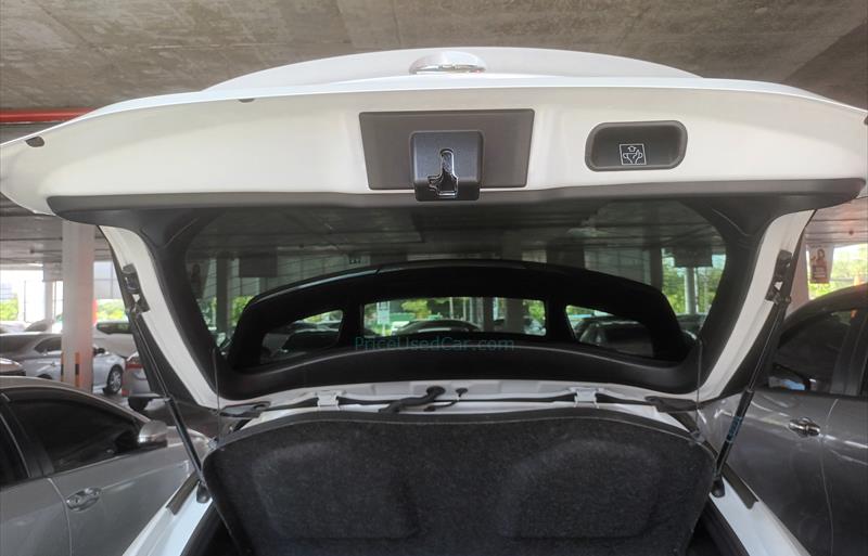 ขายรถเก๋งมือสอง-toyota-โตโยต้า-chr-ซีเอชอาร์-รถปี2021-รหัส74070-c1e612b5.jpg ขายรถเก๋งมือสอง-toyota-โตโยต้า-chr-ซีเอชอาร์-รถปี2021-รหัส74070-c1e612b5.jpg