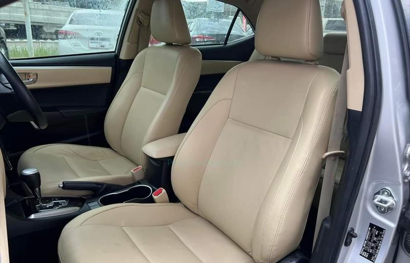 ขายรถเก๋งมือสอง toyota altis รถปี2018 รหัส 74077 รูปที่9