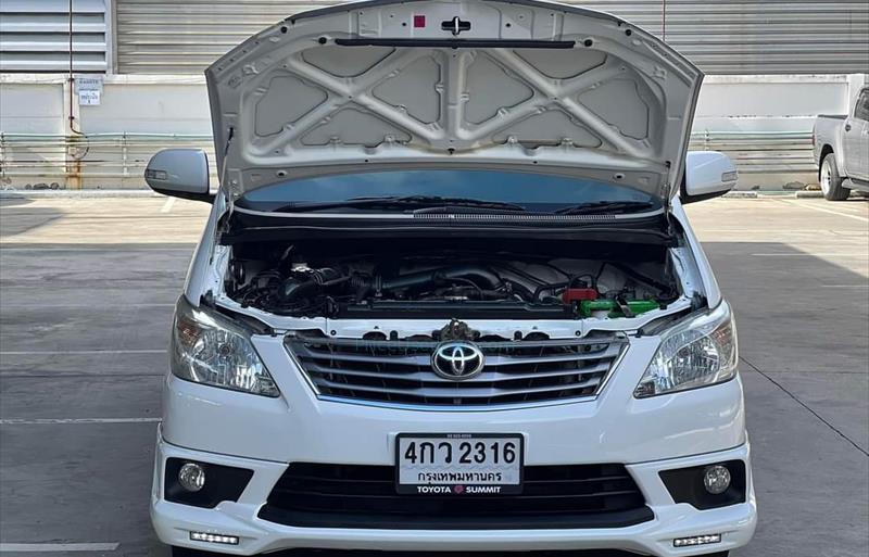 ขายรถตู้มือสอง toyota innova รถปี2015 รหัส 74080 รูปที่5