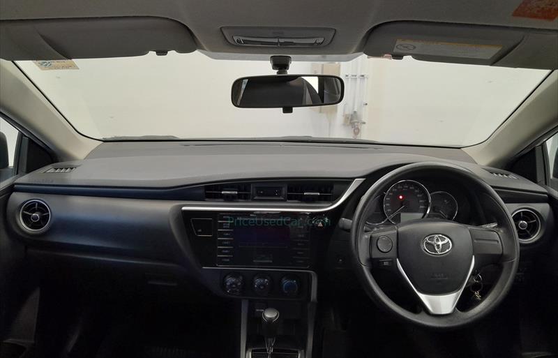 ขายรถเก๋งมือสอง-toyota-โตโยต้า-altis-อัลติส-รถปี2017-รหัส74083-3f1c6cbe.jpg ขายรถเก๋งมือสอง-toyota-โตโยต้า-altis-อัลติส-รถปี2017-รหัส74083-3f1c6cbe.jpg