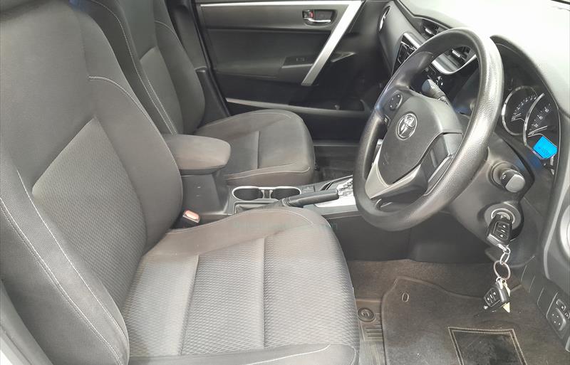 ขายรถเก๋งมือสอง-toyota-โตโยต้า-altis-อัลติส-รถปี2017-รหัส74083-8bc4f2aa.jpg ขายรถเก๋งมือสอง-toyota-โตโยต้า-altis-อัลติส-รถปี2017-รหัส74083-8bc4f2aa.jpg