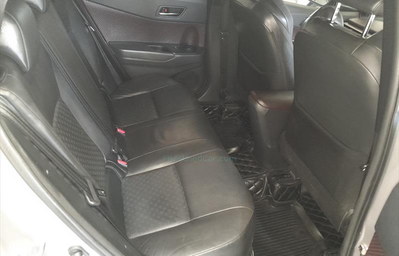 ขายรถเก๋งมือสอง-toyota-โตโยต้า-chr-ซีเอชอาร์-รถปี2018-รหัส74086-d8d40449.jpg ขายรถเก๋งมือสอง-toyota-โตโยต้า-chr-ซีเอชอาร์-รถปี2018-รหัส74086-d8d40449.jpg