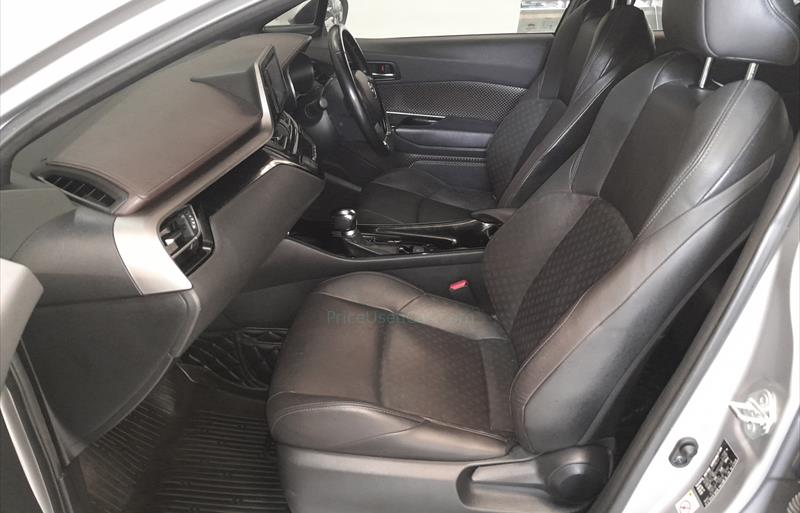 ขายรถเก๋งมือสอง-toyota-โตโยต้า-chr-ซีเอชอาร์-รถปี2018-รหัส74086-f23d48e3.jpg ขายรถเก๋งมือสอง-toyota-โตโยต้า-chr-ซีเอชอาร์-รถปี2018-รหัส74086-f23d48e3.jpg