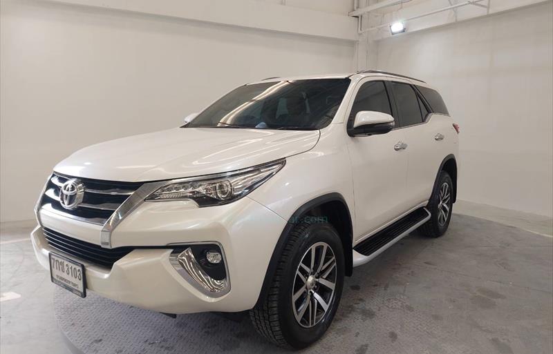 รถอเนกประสงค์มือสอง TOYOTA FORTUNER รถปี 2017