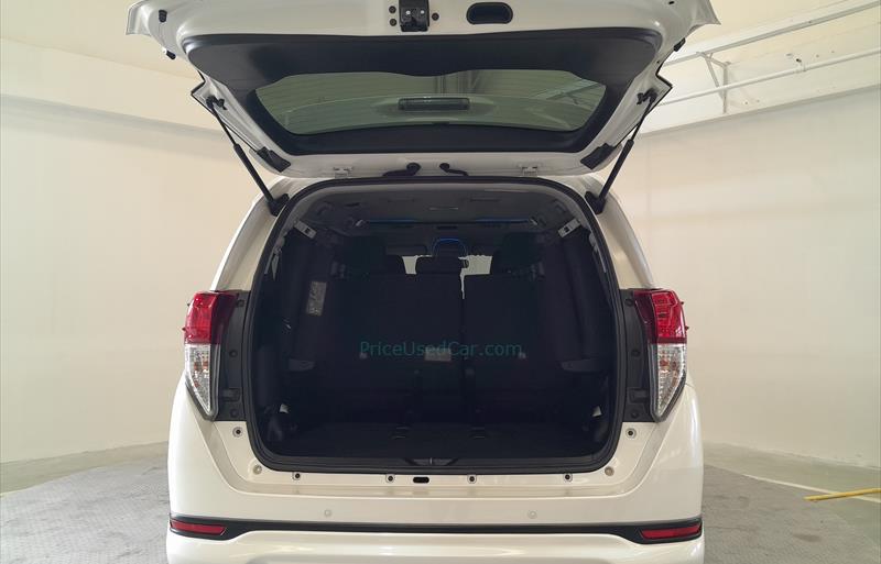 ขายรถตู้มือสอง-toyota-โตโยต้า-innova-อินโนวา-รถปี2019-รหัส74088-de41aeaa.jpg ขายรถตู้มือสอง-toyota-โตโยต้า-innova-อินโนวา-รถปี2019-รหัส74088-de41aeaa.jpg