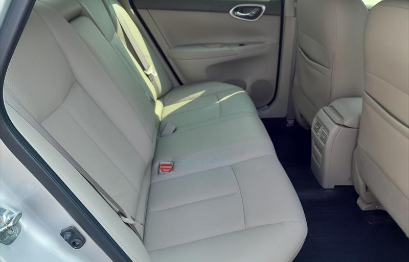 ขายรถเก๋งมือสอง-nissan-นิสสัน-sylphy-ซิลฟี-รถปี2018-รหัส74108-48d70f52.jpg ขายรถเก๋งมือสอง-nissan-นิสสัน-sylphy-ซิลฟี-รถปี2018-รหัส74108-48d70f52.jpg