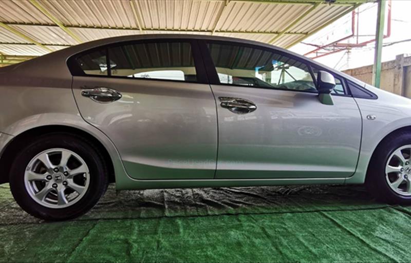 ขายรถเก๋งมือสอง-honda-ฮอนด้า-civic-ซีวิค-รถปี2013-รหัส74118-f48b5016.jpg ขายรถเก๋งมือสอง-honda-ฮอนด้า-civic-ซีวิค-รถปี2013-รหัส74118-f48b5016.jpg