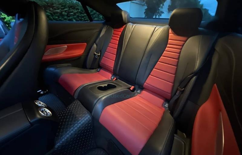ขายรถเก๋งมือสอง-mercedes-benz-เมอร์เซเดสเบนซ์-e200-อีสองศูนย์ศูนย์-รถปี2019-รหัส74129-d2e8ee3d.jpg ขายรถเก๋งมือสอง-mercedes-benz-เมอร์เซเดสเบนซ์-e200-อีสองศูนย์ศูนย์-รถปี2019-รหัส74129-d2e8ee3d.jpg