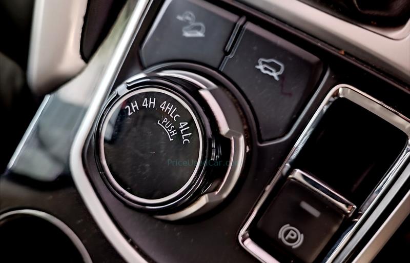 ขายรถอเนกประสงค์มือสอง mitsubishi pajero-sport รถปี2015 รหัส 74143 รูปที่10 ขายรถอเนกประสงค์มือสอง mitsubishi pajero-sport รถปี2015 รหัส 74143 รูปที่10