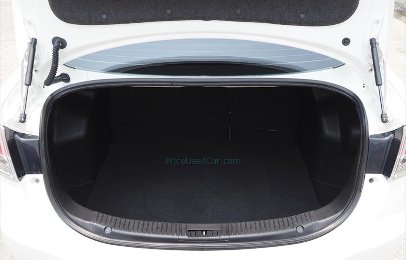 ขายรถเก๋งมือสอง-mazda-มาสด้า-2-สอง-รถปี2011-รหัส74177-36af0e31.jpg ขายรถเก๋งมือสอง-mazda-มาสด้า-2-สอง-รถปี2011-รหัส74177-36af0e31.jpg